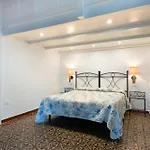 Eunymos Guest house 4*
