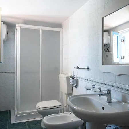 Eunymos Guest house