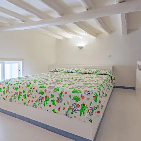 Eunymos Guest house Panarea