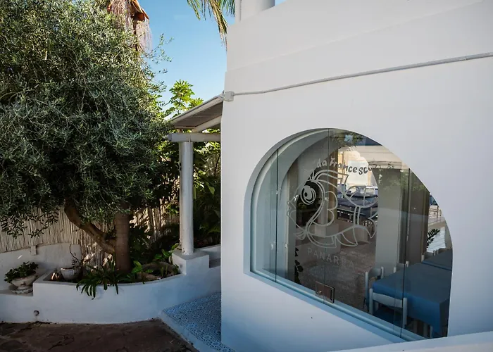 Eunymos Gasthof Panarea